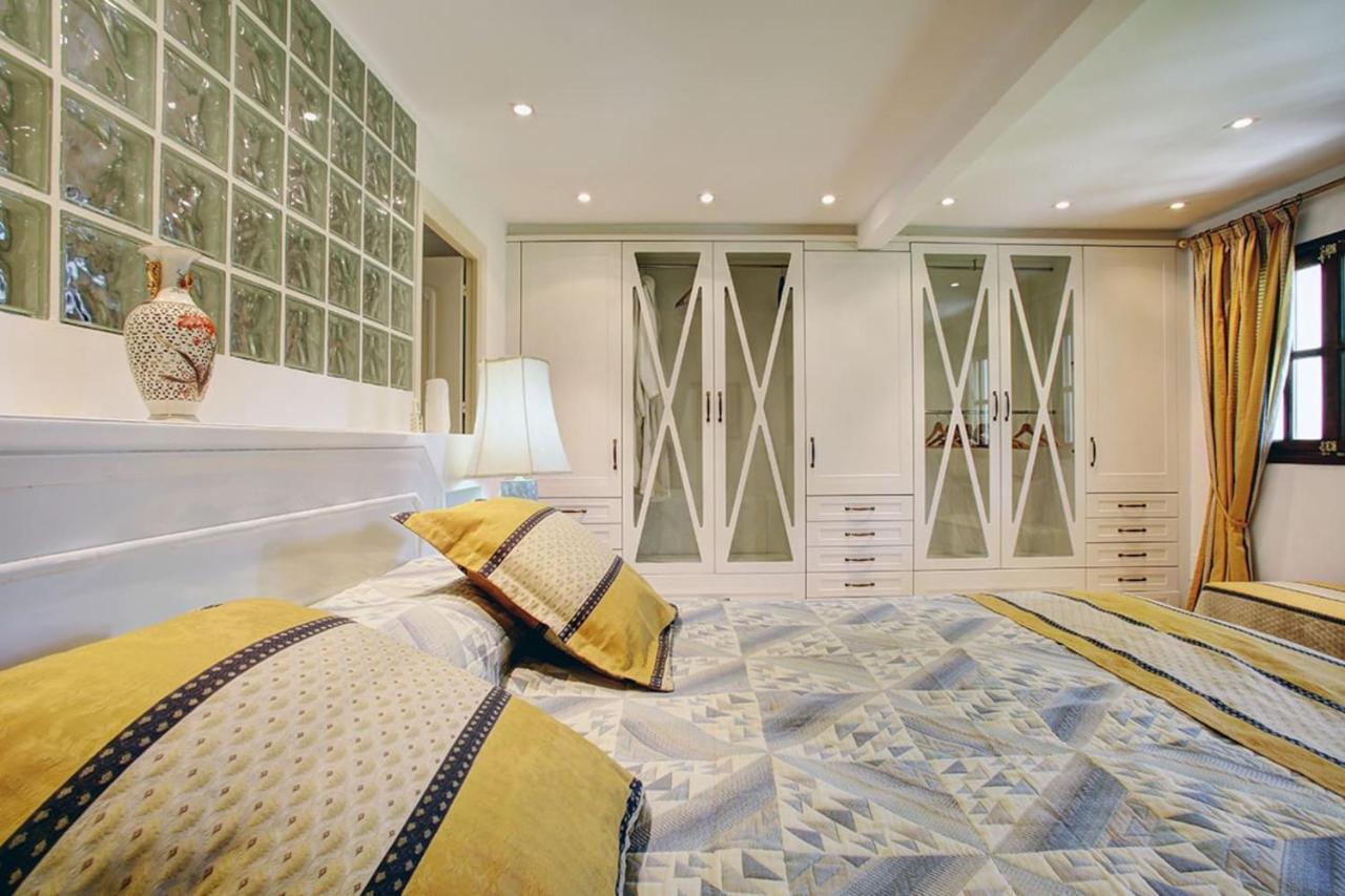 Exclusive Villa Las Palmeras Puerto Banus With Heated Private Swimming Pool, Marbella, Spain エクステリア 写真